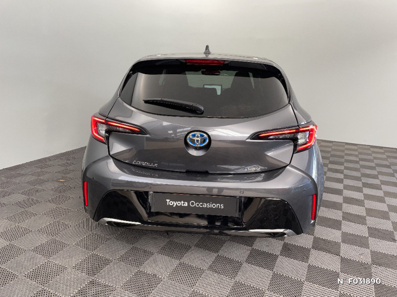 Toyota Corolla Corolla Hybride 140ch Design  occasion  Saint-Quentin - photo n6