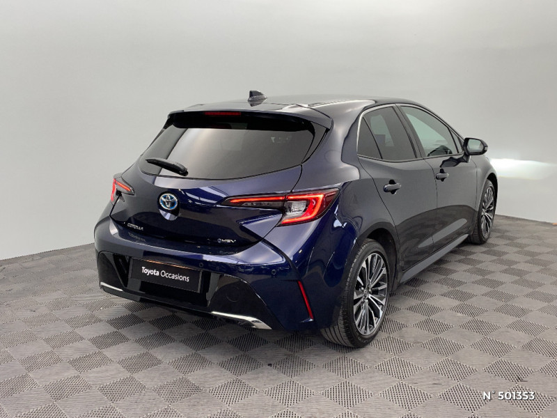 Toyota Corolla Corolla Hybride 140ch Design  occasion  Saint-Quentin - photo n4