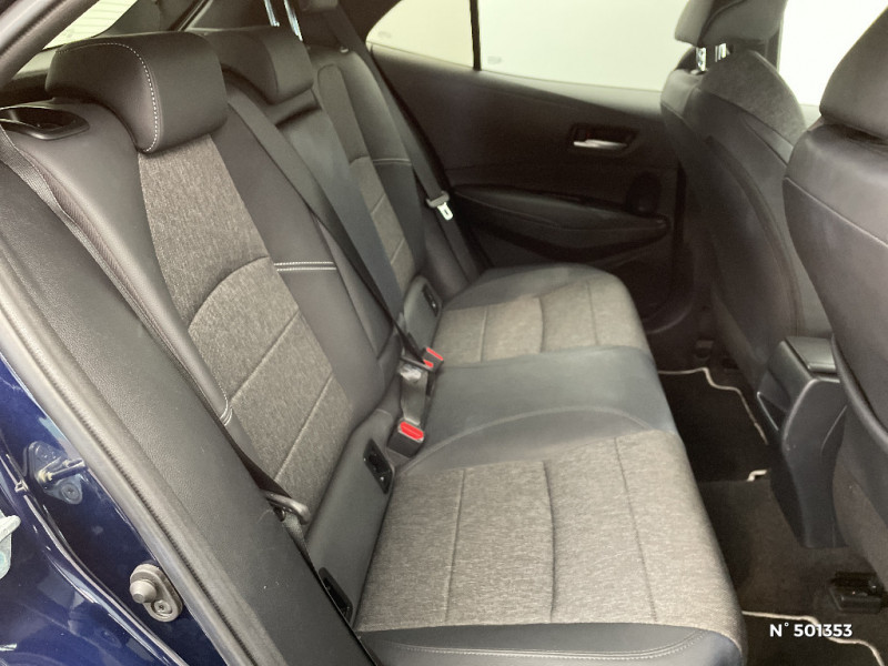Toyota Corolla Corolla Hybride 140ch Design  occasion  Saint-Quentin - photo n11