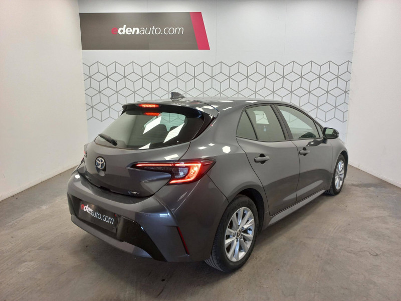 Toyota Corolla Corolla Hybride 140ch Dynamic 5p  occasion  Saint-Laurent-des-Vignes - photo n3