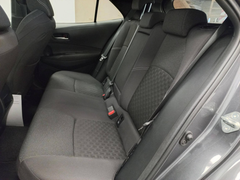Toyota Corolla Corolla Hybride 140ch Dynamic 5p  occasion  Saint-Laurent-des-Vignes - photo n14