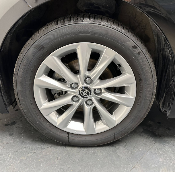 Toyota Corolla Corolla Hybride 140ch Dynamic 5p  occasion  PERIGUEUX - photo n9