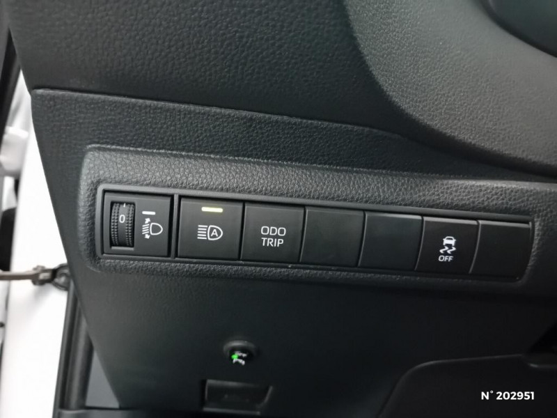 Toyota Corolla Corolla Hybride 140ch Dynamic  occasion  Saint-Maximin - photo n15