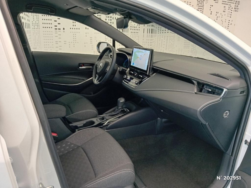 Toyota Corolla Corolla Hybride 140ch Dynamic  occasion  Saint-Maximin - photo n10