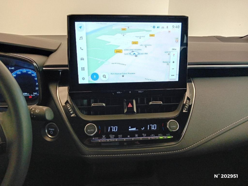 Toyota Corolla Corolla Hybride 140ch Dynamic  occasion  Saint-Maximin - photo n13