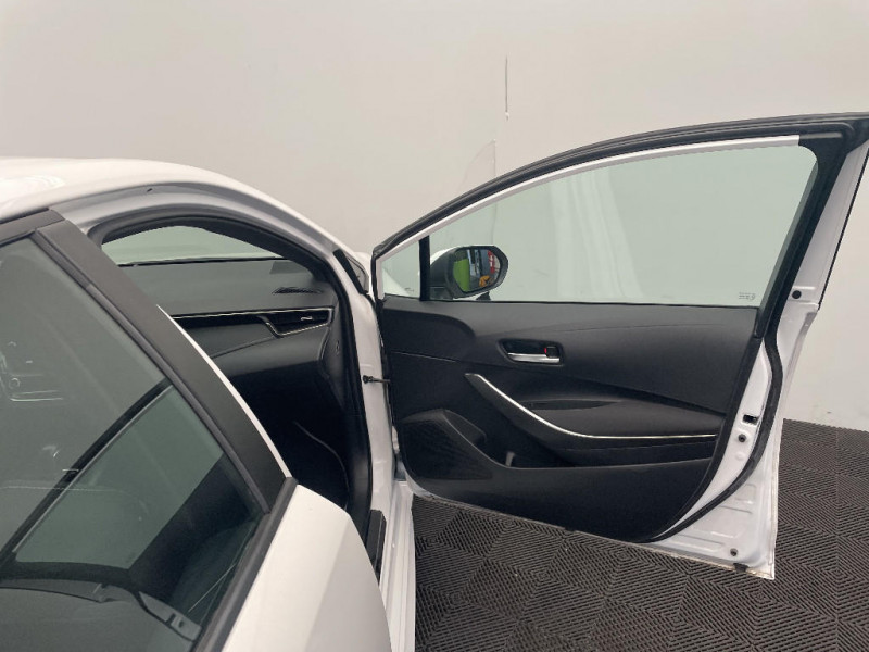 Toyota Corolla Corolla Hybride 140ch Dynamic  occasion � Seynod - photo n�18