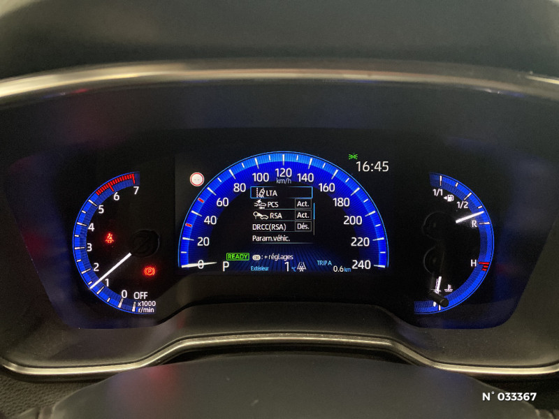 Toyota Corolla Corolla Hybride 140ch Dynamic  occasion � Seynod - photo n�12