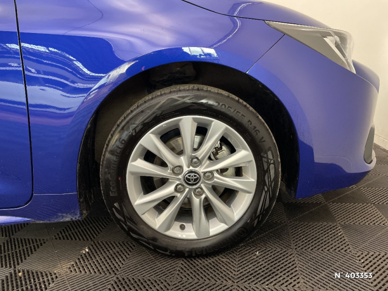 Toyota Corolla Corolla Hybride 140ch Dynamic  occasion � Amiens - photo n�8