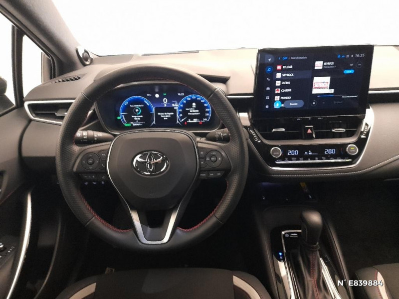 Toyota Corolla Corolla Hybride 140ch GR Sport  occasion  Saint-Maximin - photo n9