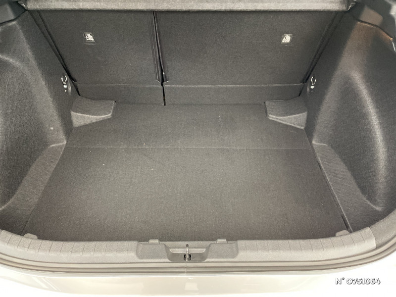 Toyota Corolla Corolla Hybride 140ch GR Sport  occasion  Saint-Quentin - photo n7