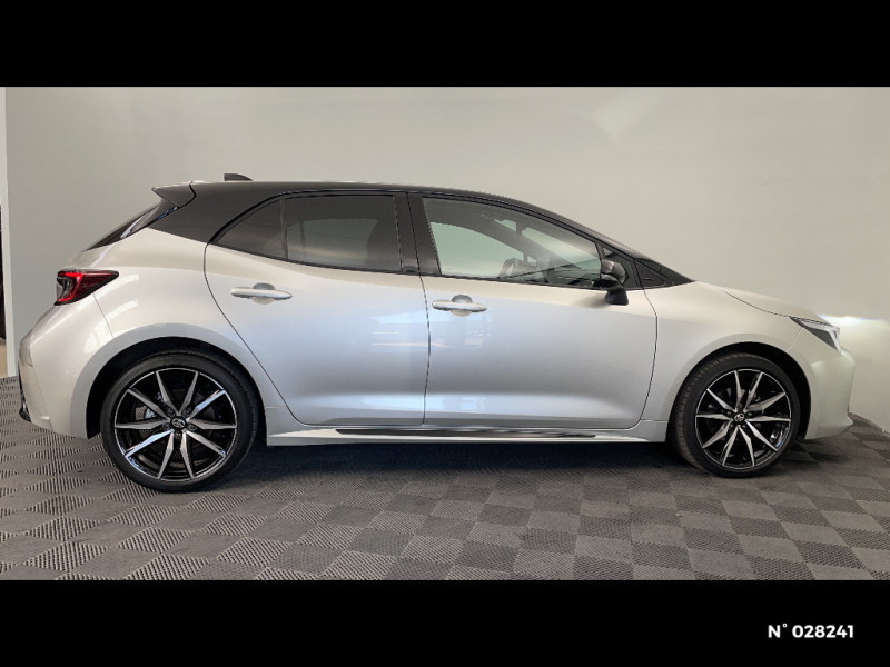 Toyota Corolla Corolla Hybride 140ch GR Sport  occasion  Saint-Quentin - photo n5