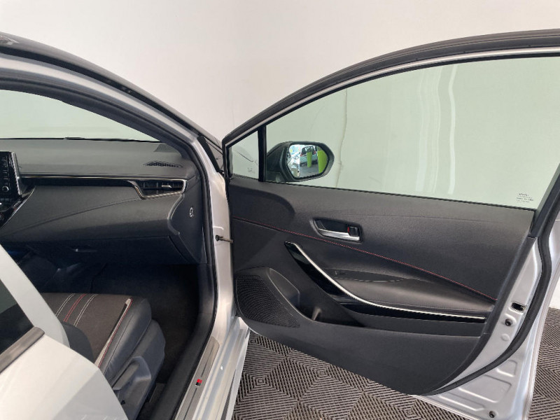 Toyota Corolla Corolla Hybride 184h Design  occasion  Seynod - photo n19