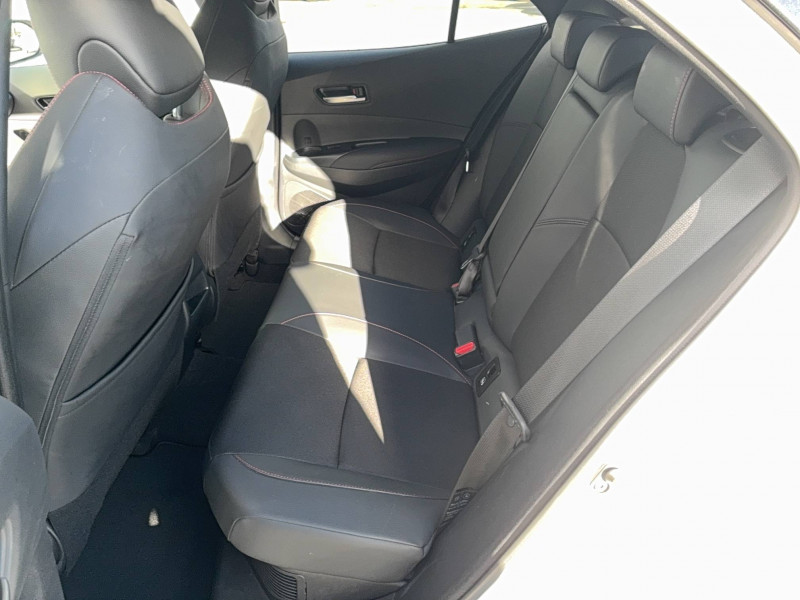 Toyota Corolla Corolla Hybride 196ch GR Sport 5p  occasion  Villenave-d'Ornon - photo n11