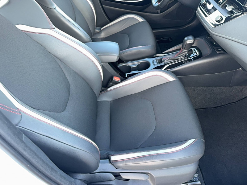 Toyota Corolla Corolla Hybride 196ch GR Sport 5p  occasion � Brive-la-Gaillarde - photo n�17