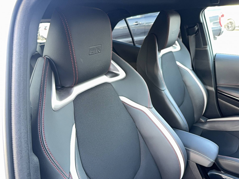 Toyota Corolla Corolla Hybride 196ch GR Sport 5p  occasion � Brive-la-Gaillarde - photo n�16