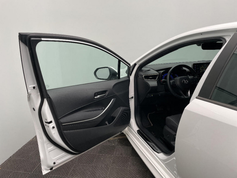 Toyota Corolla Corolla Pro Hybride 122h Dynamic Business (avec support lomb  occasion � Beauvais - photo n�19