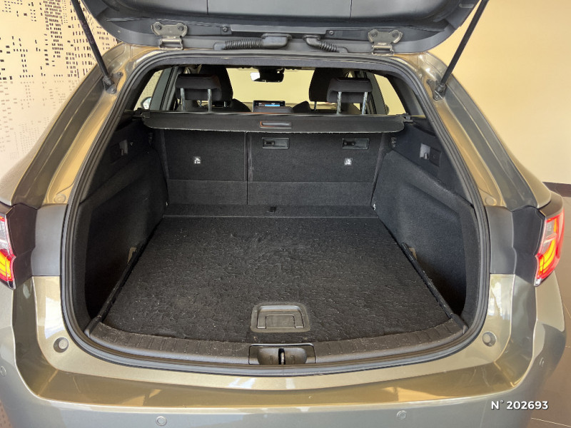 Toyota Corolla Corolla Pro Hybride 122h Dynamic Business (avec support lomb  occasion  Saint-Maximin - photo n7