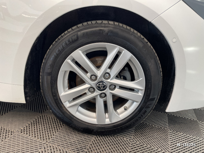 Toyota Corolla Corolla Pro Hybride 122h Dynamic Business + Programme Beyond  occasion � Jaux - photo n�8