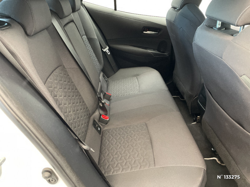 Toyota Corolla Corolla Pro Hybride 122h Dynamic Business + Programme Beyond  occasion � Jaux - photo n�11