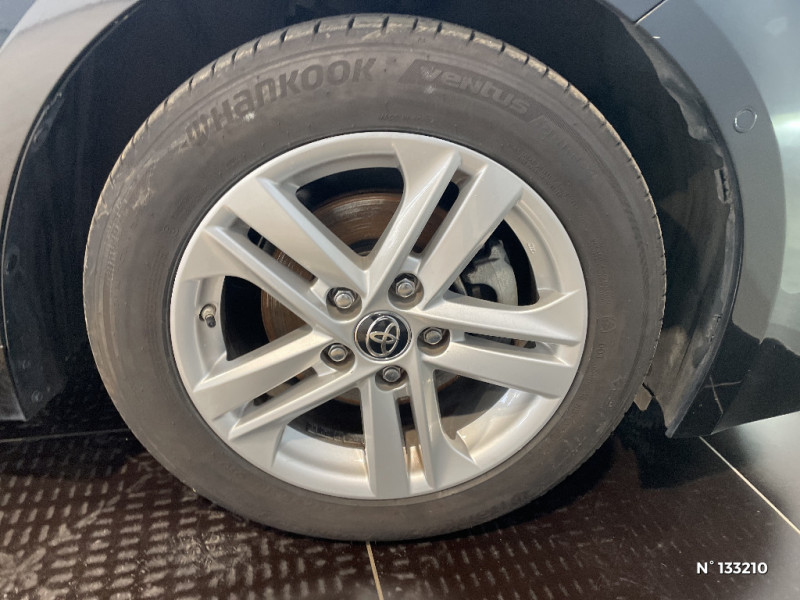 Toyota Corolla Corolla Pro Hybride 122h Dynamic Business + Programme Beyond  occasion � Jaux - photo n�8