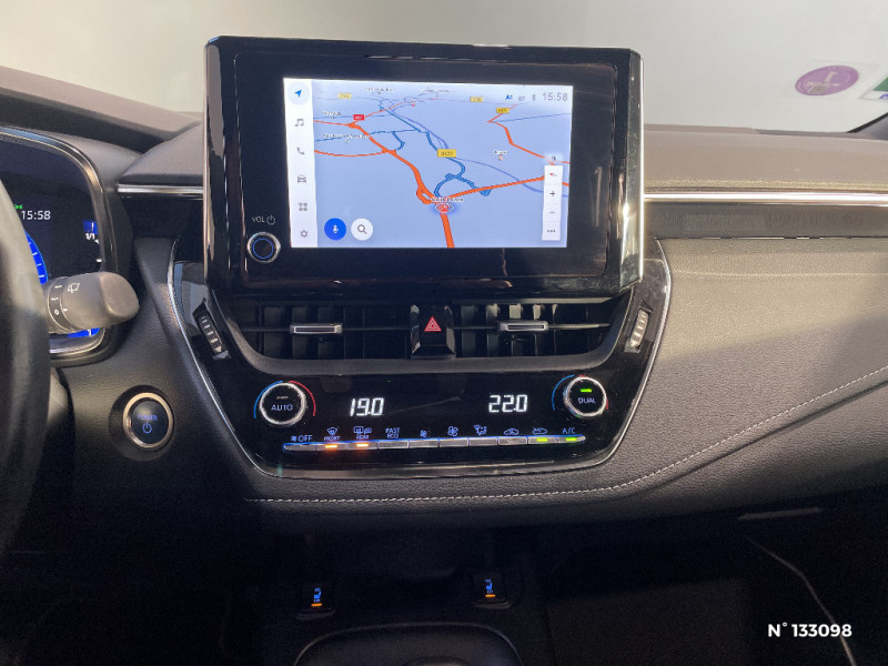 Toyota Corolla Corolla Pro Hybride 122h Dynamic Business + Programme Beyond  occasion � Jaux - photo n�13