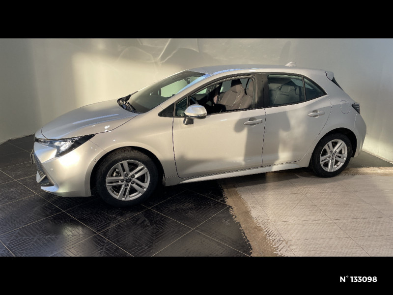 Toyota Corolla Corolla Pro Hybride 122h Dynamic Business + Programme Beyond  occasion � Jaux - photo n�2