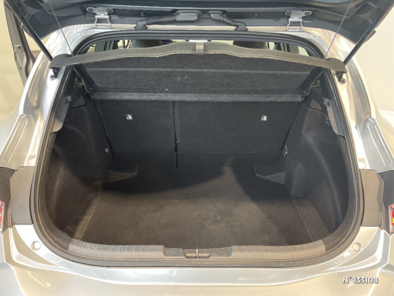 Toyota Corolla Corolla Pro Hybride 122h Dynamic Business + Programme Beyond  occasion � Jaux - photo n�7