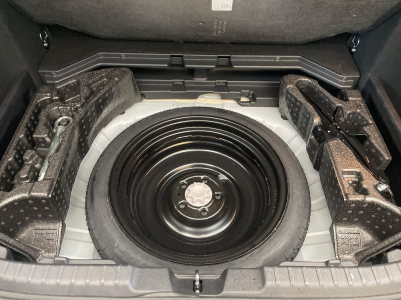 Toyota Corolla Corolla Pro Hybride 122h Dynamic Business + Programme Beyond  occasion � Beauvais - photo n�17