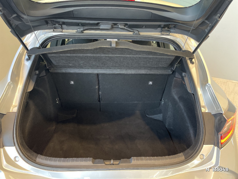 Toyota Corolla Corolla Pro Hybride 122h Dynamic Business + Programme Beyond  occasion � Jaux - photo n�7