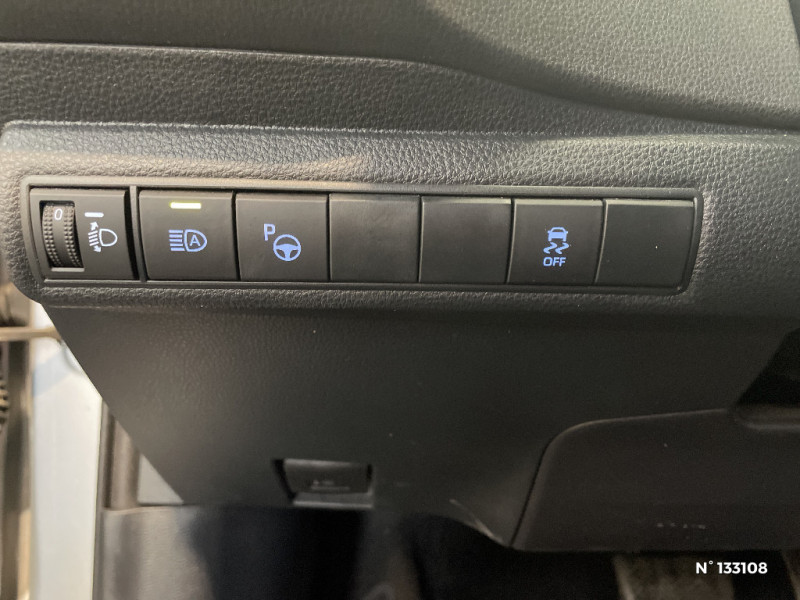 Toyota Corolla Corolla Pro Hybride 122h Dynamic Business + Programme Beyond  occasion � Jaux - photo n�15