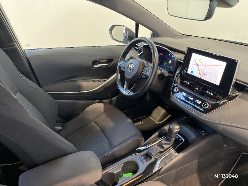 Toyota Corolla Corolla Pro Hybride 122h Dynamic Business + Programme Beyond  occasion � Jaux - photo n�10