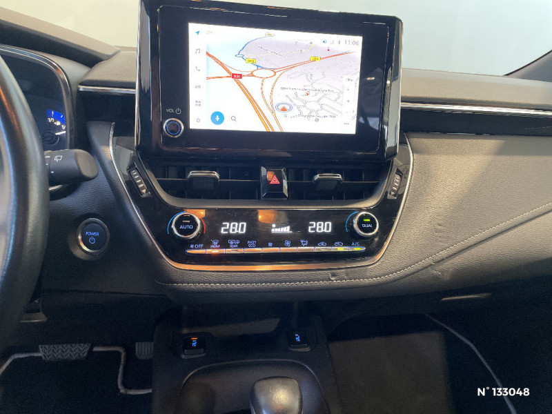 Toyota Corolla Corolla Pro Hybride 122h Dynamic Business + Programme Beyond  occasion � Jaux - photo n�13