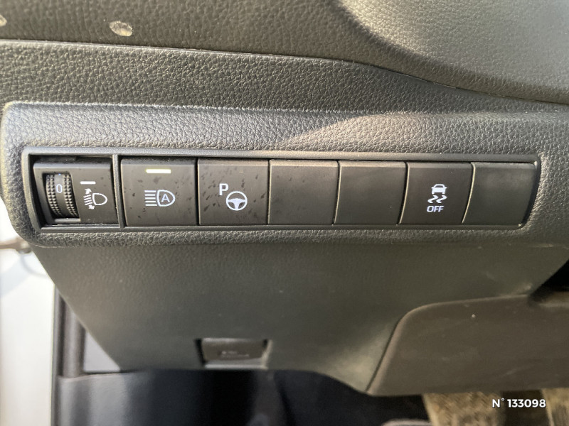 Toyota Corolla Corolla Pro Hybride 122h Dynamic Business + Programme Beyond  occasion � Jaux - photo n�15