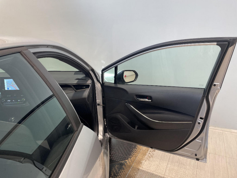 Toyota Corolla Corolla Pro Hybride 122h Dynamic Business + Programme Beyond  occasion � Jaux - photo n�20