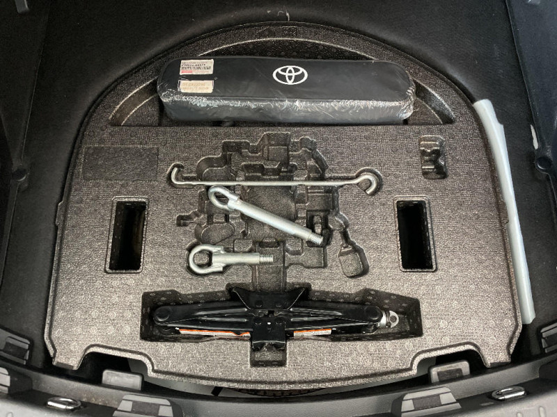 Toyota Corolla Corolla Pro Hybride 122h Dynamic Business + Programme Beyond  occasion � Beauvais - photo n�17