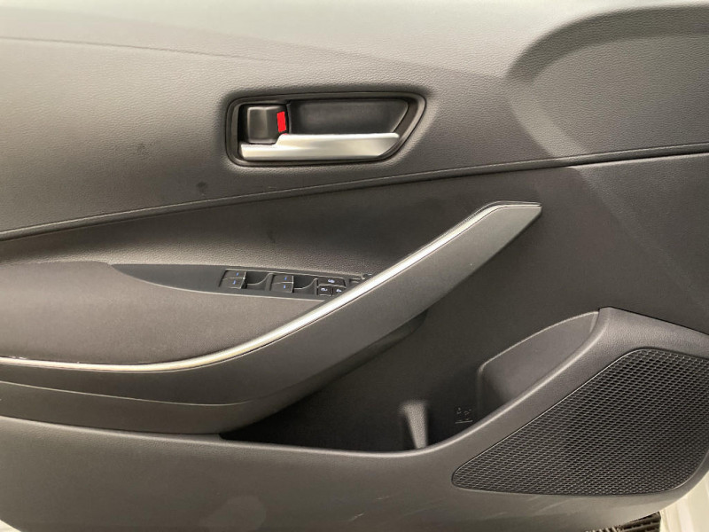 Toyota Corolla Corolla Pro Hybride 122h Dynamic Business + Programme Beyond  occasion � Rivery - photo n�19