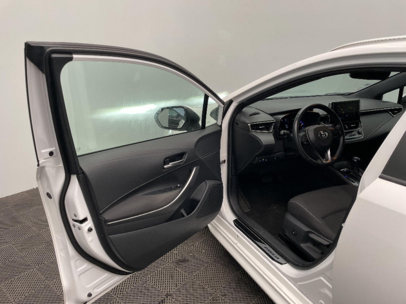 Toyota Corolla Corolla Pro Hybride 122h Dynamic Business + Programme Beyond  occasion � Beauvais - photo n�19