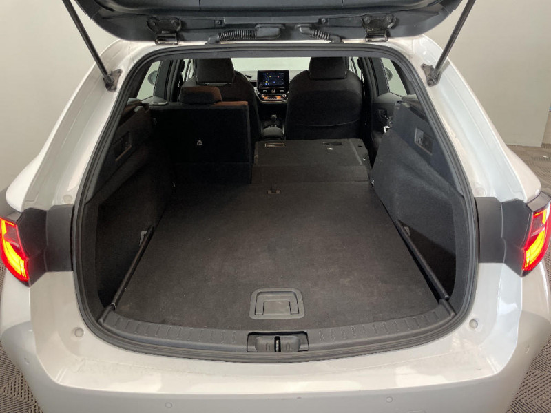 Toyota Corolla Corolla Pro Hybride 122h Dynamic Business + Programme Beyond  occasion � Beauvais - photo n�16