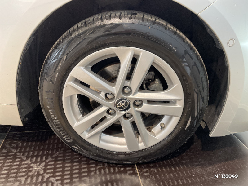 Toyota Corolla Corolla Pro Hybride 122h Dynamic Business + Programme Beyond  occasion � Jaux - photo n�8