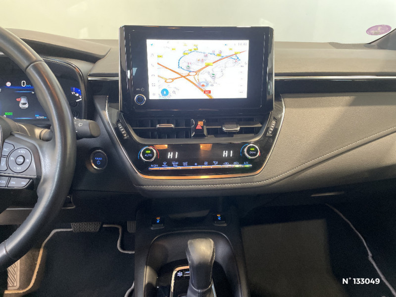 Toyota Corolla Corolla Pro Hybride 122h Dynamic Business + Programme Beyond  occasion � Jaux - photo n�13