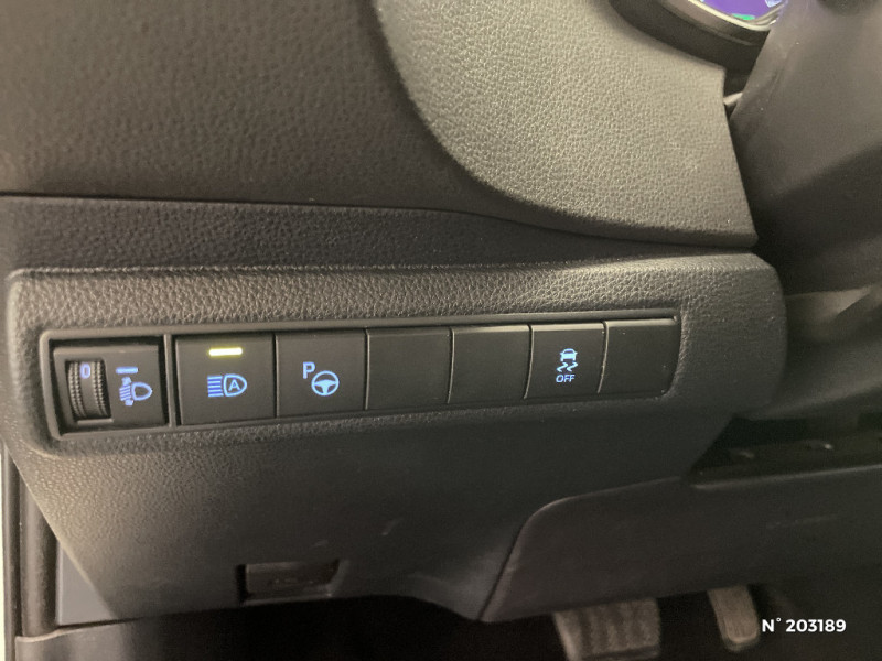 Toyota Corolla Corolla Pro Hybride 122h Dynamic Business + Programme Beyond  occasion � Saint-Maximin - photo n�15