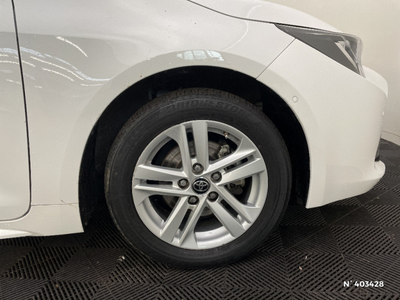 Toyota Corolla Corolla Pro Hybride 122h Dynamic Business + Programme Beyond  occasion � Rivery - photo n�8