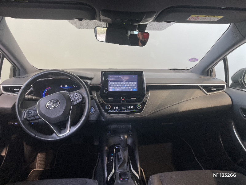 Toyota Corolla Corolla Pro Hybride 122h Dynamic Business + Programme Beyond  occasion � Jaux - photo n�9