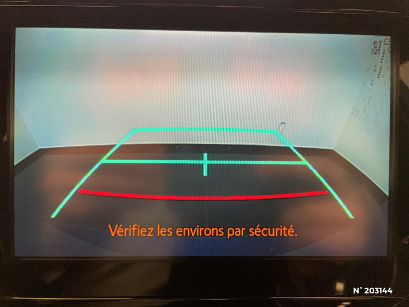 Toyota Corolla Corolla Pro Hybride 122h Dynamic Business + Stage Hybrid Aca  occasion � Saint-Maximin - photo n�14