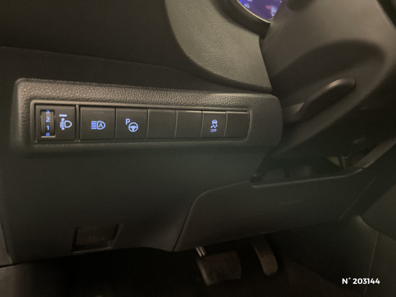 Toyota Corolla Corolla Pro Hybride 122h Dynamic Business + Stage Hybrid Aca  occasion � Saint-Maximin - photo n�15