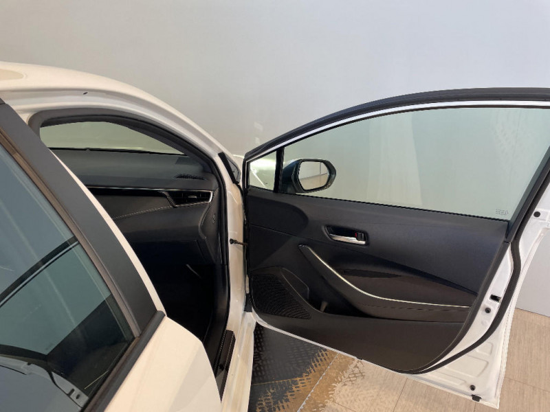 Toyota Corolla Corolla Pro Hybride 122h Dynamic Business + Stage Hybrid Aca  occasion � Jaux - photo n�20