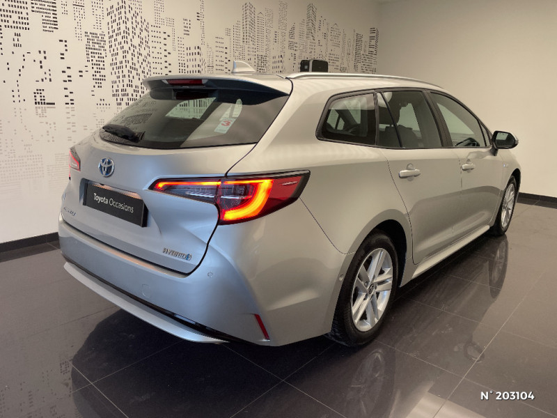 Toyota Corolla Corolla Pro Hybride 122h Dynamic Business + Stage Hybrid Aca  occasion � Saint-Maximin - photo n�4