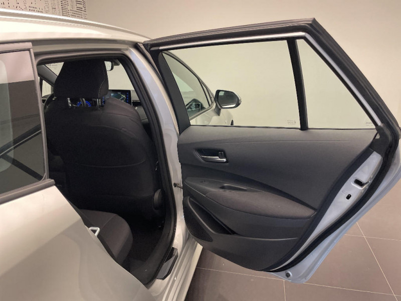 Toyota Corolla Corolla Pro Hybride 122h Dynamic Business + Stage Hybrid Aca  occasion � Saint-Maximin - photo n�20
