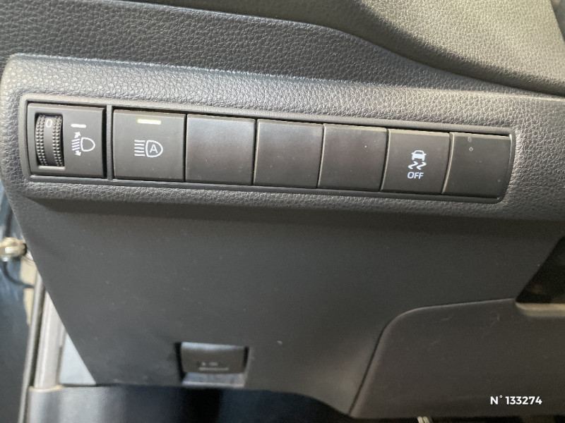 Toyota Corolla Corolla Pro Hybride 122h Dynamic Business  occasion � Jaux - photo n�15