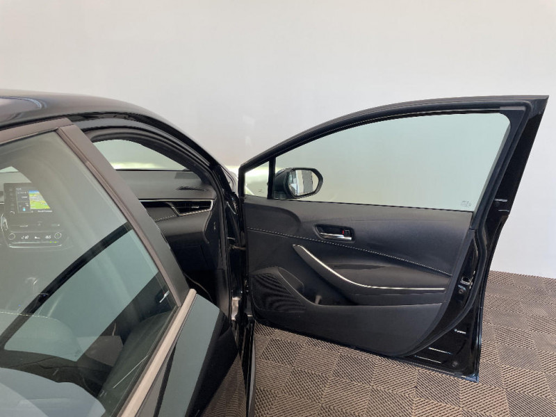 Toyota Corolla Corolla Pro Hybride 122h Dynamic Business  occasion � Jaux - photo n�20